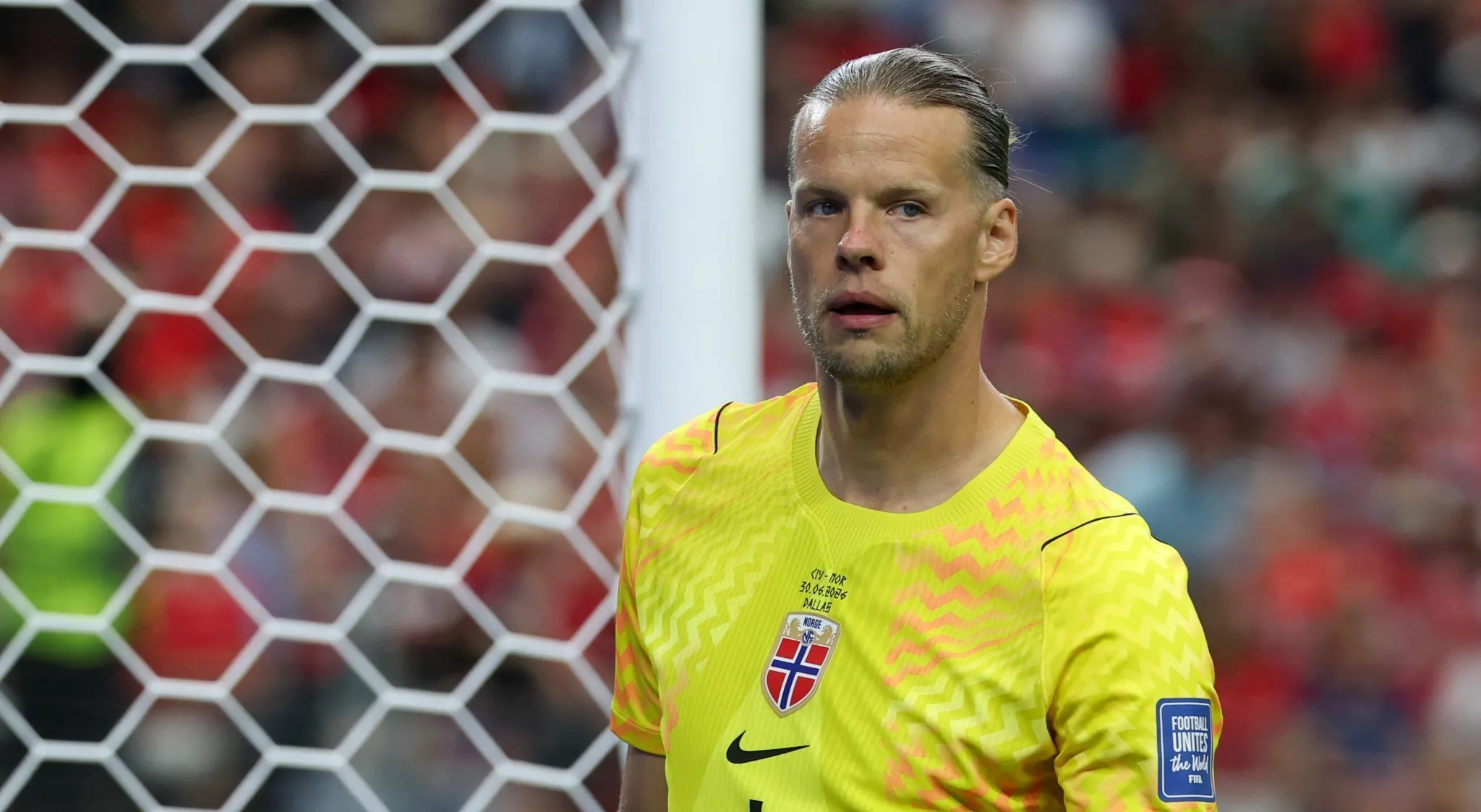 Quem &eacute; Orjan Nyland, goleiro da Noruega f&atilde; de Buffon e que defendeu o p&ecirc;nalti de Bruno Guimar&atilde;es