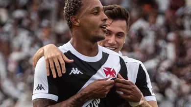David foi muito criticado, trabalhou, calou cr&iacute;ticos e Vasco se nega a perd&ecirc;-lo