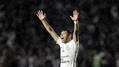 Romero passou de questionado no Corinthians para &lsquo;salvador&rsquo; da continuidade na S&eacute;rie A