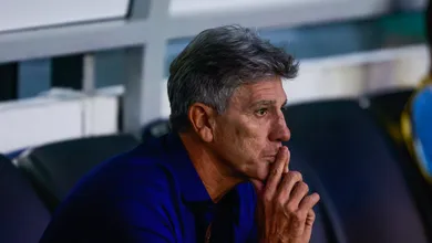 Gr&ecirc;mio conversa com Luan e trabalha para contratar outros dois refor&ccedil;os