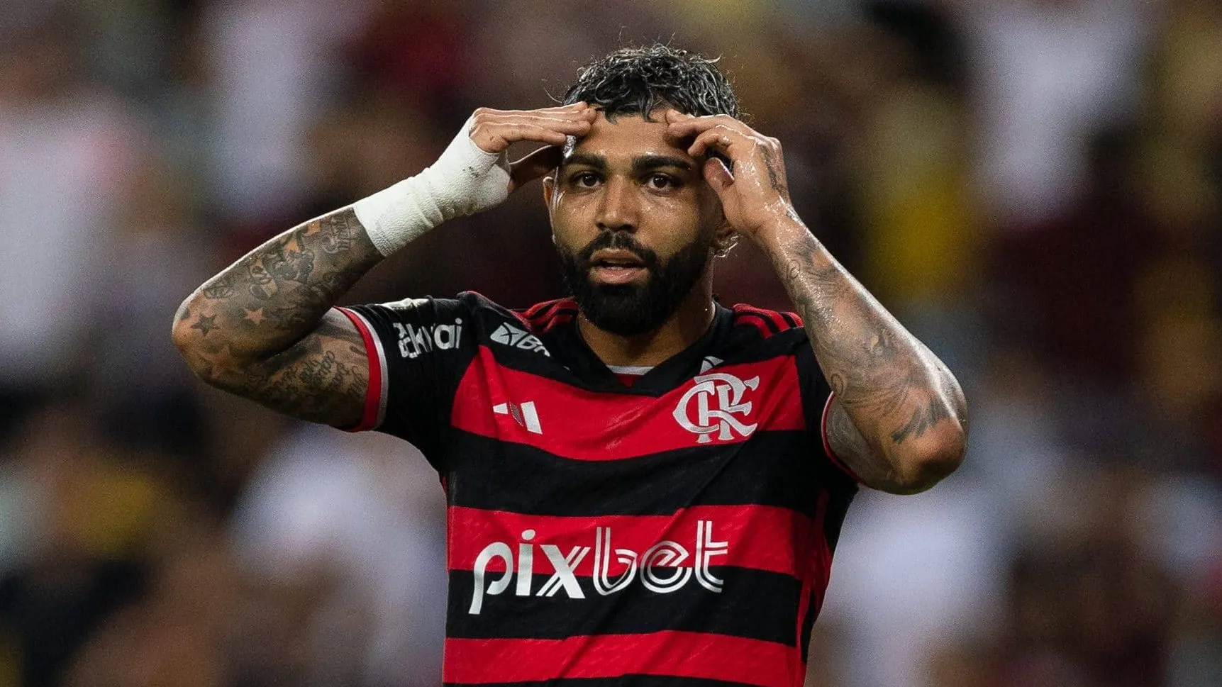 Derrota do Flamengo para o Fluminense exp&otilde;e estilo ofensivo de Filipe Lu&iacute;s