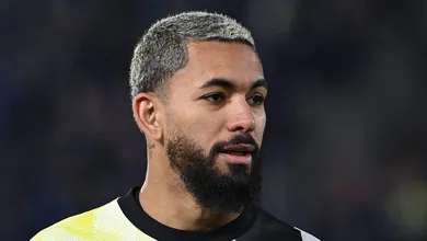 &lsquo;Inutilidade extraordin&aacute;ria&rsquo;: Douglas Luiz &eacute; alvo de cr&iacute;ticas mesmo com vit&oacute;ria da Juventus