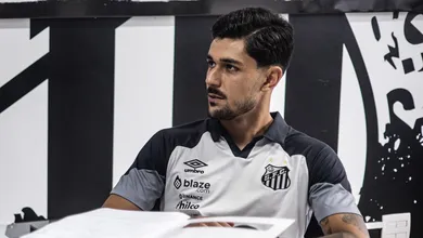 Op&ccedil;&atilde;o de compra, compensa&ccedil;&atilde;o financeira e sal&aacute;rios: entenda o neg&oacute;cio entre Santos e Estoril por Jo&atilde;o Basso