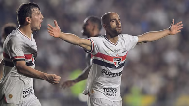 Diniz contribui e S&atilde;o Paulo quebra longo tabu contra o Vasco
