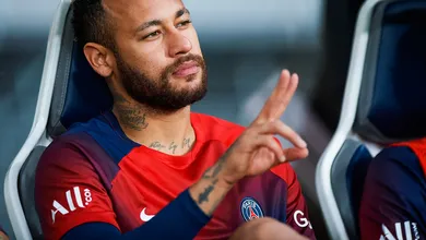Compra de Neymar pelo PSG est&aacute; na mira da Justi&ccedil;a Francesa; alvos s&atilde;o ex-dirigente e deputado do partido de Macron