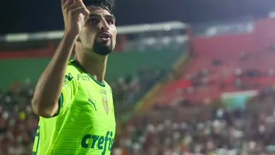 Flaco L&oacute;pez atinge marca de Palmeiras do &lsquo;Armeration&rsquo; e pode repetir feito de outro gringo do clube