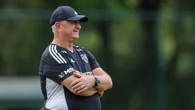 Com base mantida, Atl&eacute;tico-MG ter&aacute; Scarpa como grande (e &uacute;nica) novidade em reapresenta&ccedil;&atilde;o