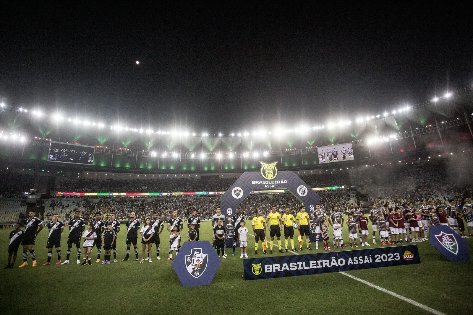 Fluminense e Vasco fazem briga de notas sobre a utiliza&ccedil;&atilde;o do Maracan&atilde;