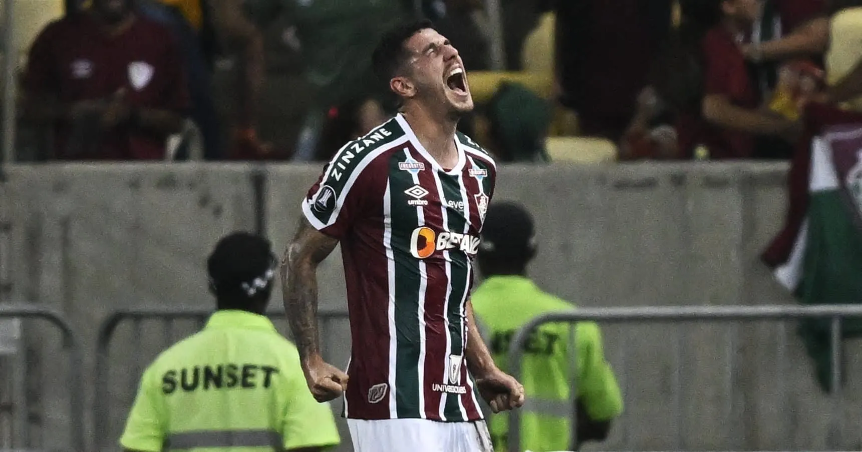 O Fluminense botou o Strongest na roda, mas a vit&oacute;ria saiu magra &ndash; e isso quase custou caro no fim