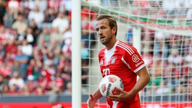 Mesmo sem marcar, Kane atinge marca absurda em 100&ordm; jogo com o Bayern de Munique