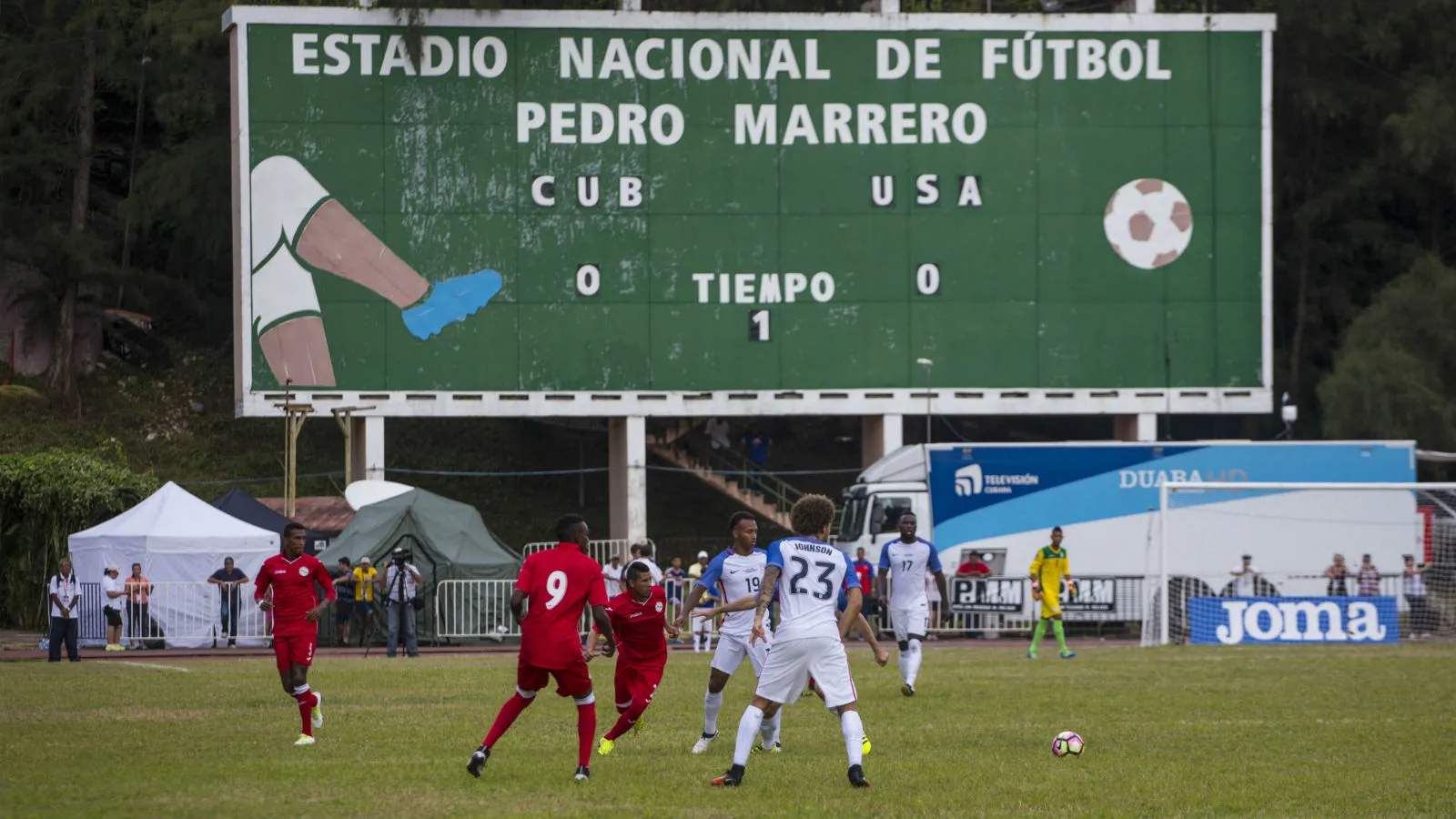 Assim Havana recebeu a sele&ccedil;&atilde;o americana para o hist&oacute;rico amistoso contra Cuba