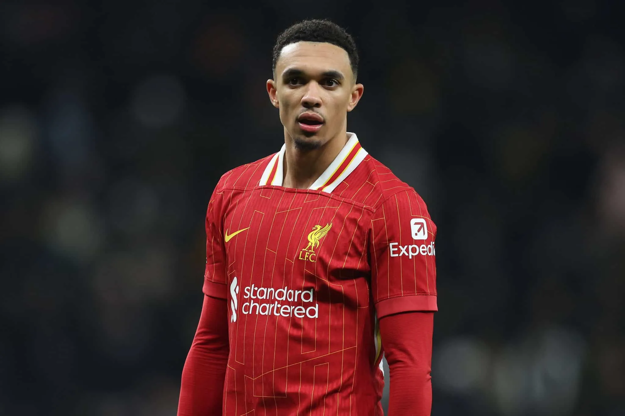 Liverpool se irrita com sa&iacute;da de Alexander-Arnold e promete dificultar acordo com o Real Madrid