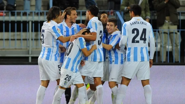 M&aacute;laga atropela Granada e recupera 4&ordm; lugar