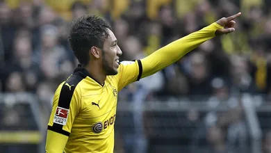 Aubameyang: &ldquo;Quero conquistar muito ainda no Dortmund&rdquo;