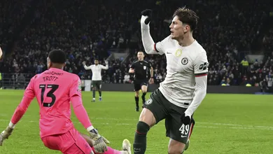 Vit&oacute;ria suada e classifica&ccedil;&atilde;o reacendem Garnacho, mas escancaram um Chelsea caro e curto
