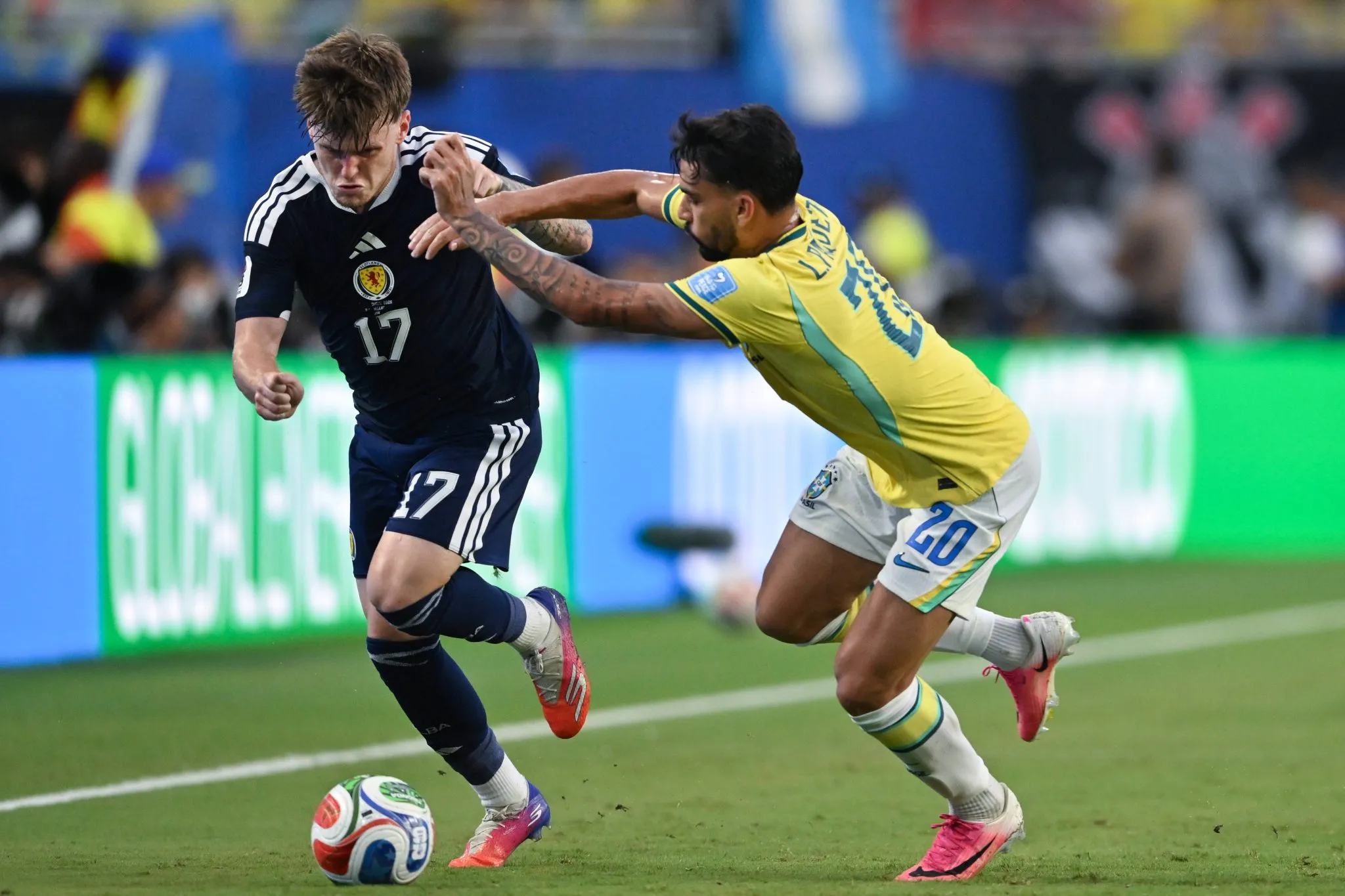 Brasil x Esc&oacute;cia pela Copa do Mundo