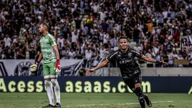 Erick assina pr&eacute;-contrato, e S&atilde;o Paulo resolve car&ecirc;ncia&hellip; mas s&oacute; para 2024