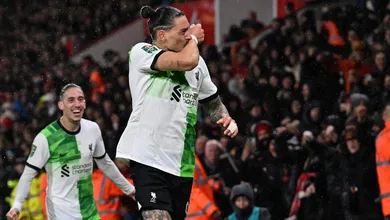 Bournemouth amea&ccedil;ou, mas Darwin N&uacute;&ntilde;ez tirou um coelho da cartola na hora certa