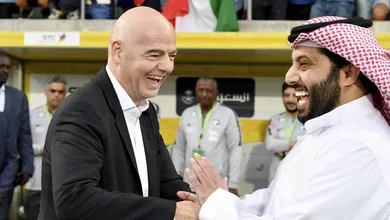 &lsquo;Perdemos o futebol para a Ar&aacute;bia Saudita&rsquo;: Ex-presidente da Fifa detona Infantino