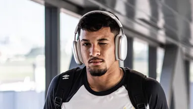 Benfica entra em contato e demonstra interesse em tirar Marcos Leonardo do Santos