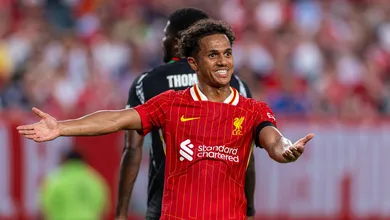 N&atilde;o contrata e ainda vende: Liverpool negocia um dos destaques da pr&eacute;-temporada