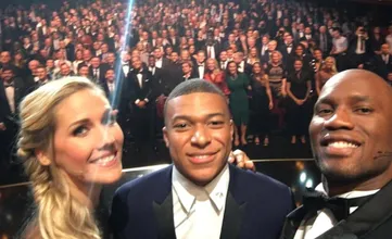 Num outro tipo de show de Drogba, foi legal ver o pedido de desculpas ao &ldquo;menino&rdquo; Mbapp&eacute;