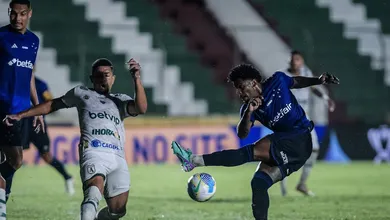 Em jogo de &lsquo;n&atilde;o-futebol&rsquo;, Cruzeiro &eacute; eliminado da Copa do Brasil com dois gols do Sousa-PB no final