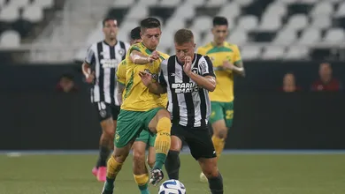 Reservas e Lage n&atilde;o v&atilde;o bem e Botafogo pode se complicar na Sul-Americana