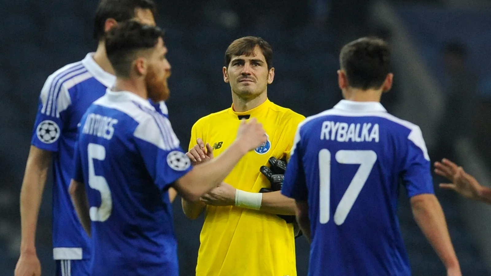 Com a &ldquo;m&atilde;o de alface&rdquo; de Casillas, Porto praticamente jogou fora a sua classifica&ccedil;&atilde;o