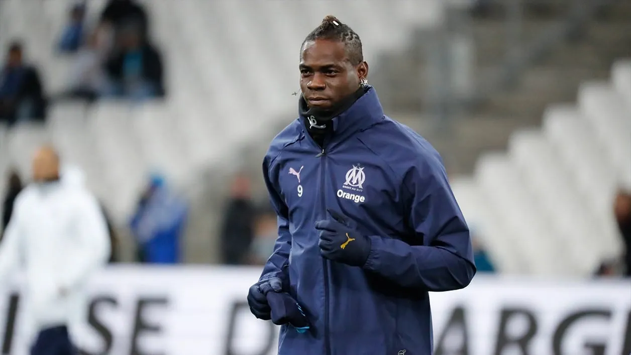 Balotelli: &ldquo;O racismo na It&aacute;lia &eacute; pior que na Inglaterra e na Fran&ccedil;a&rdquo;