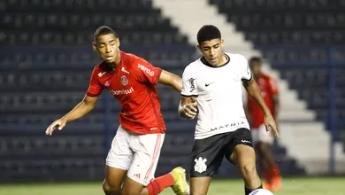 Corinthians &eacute; multado pelo STJD por cantos homof&oacute;bicos em jogo da base