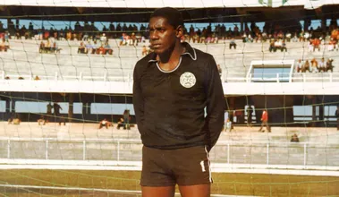 O adeus a Jairo, a Muralha de &Eacute;bano que rompeu barreiras e permanece imbat&iacute;vel no Brasileir&atilde;o