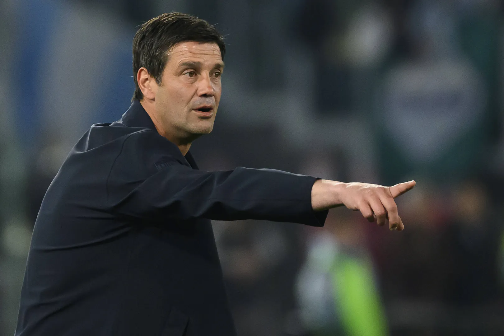 Cristian Chivu como t&eacute;cnico do Parma