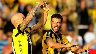 Se o futebol uruguaio est&aacute; mal, o Pe&ntilde;arol humilhou e mostrou que o Nacional est&aacute; bem pior
