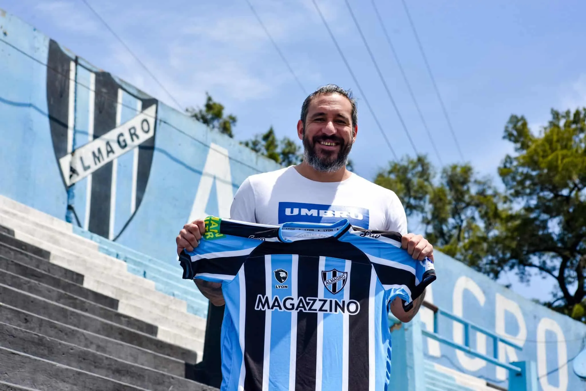 El Galgo Jon&aacute;s Guti&eacute;rrez ser&aacute; o novo t&eacute;cnico do Almagro, da Argentina