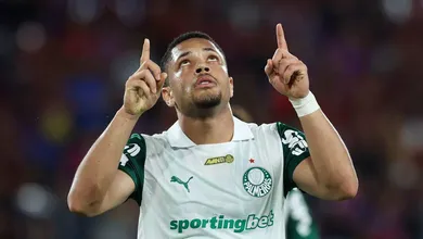 O que dizem n&uacute;meros e lances: Afinal, Vitor Roque est&aacute; bem ou mal no Palmeiras?
