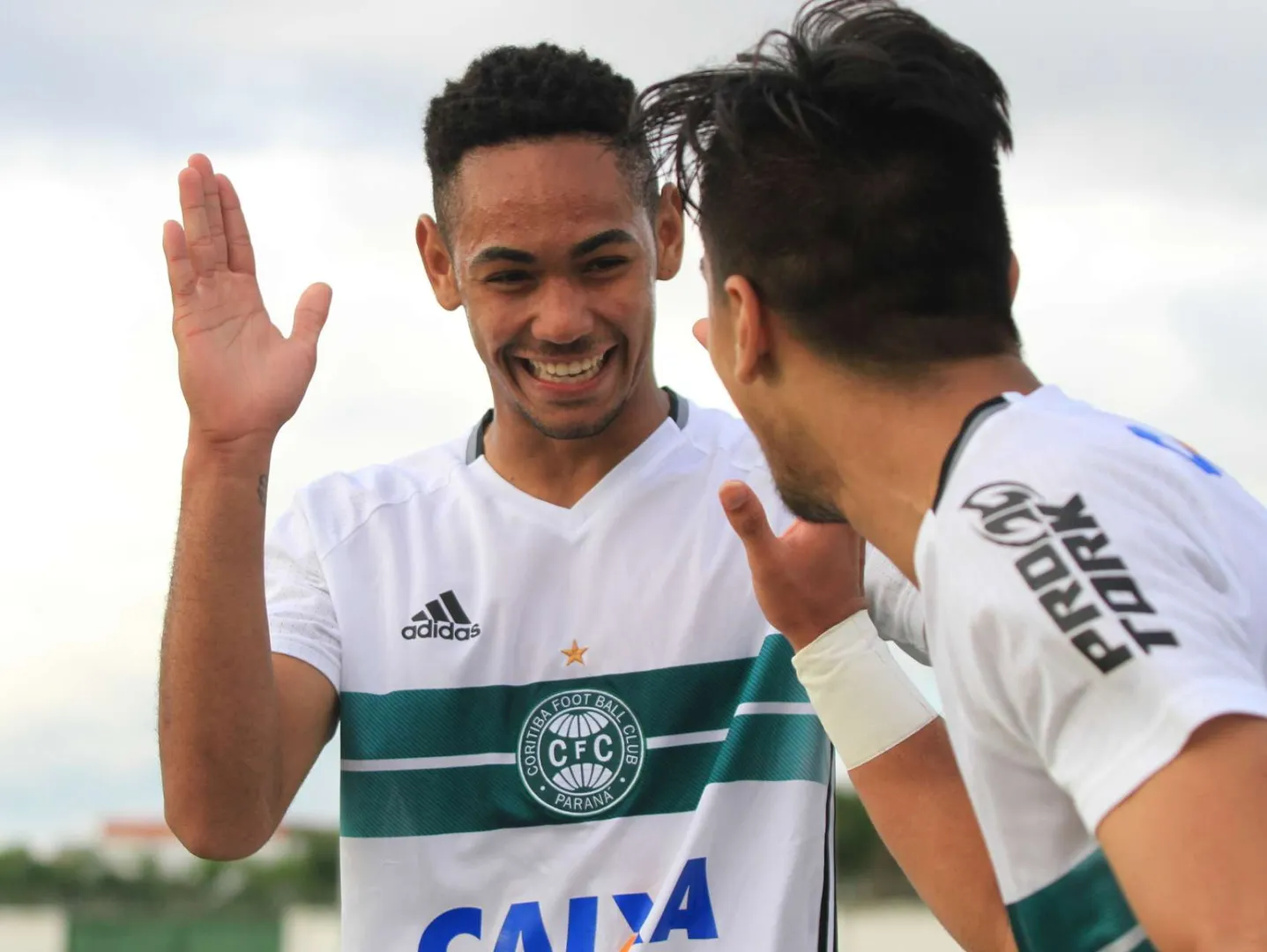 Matheus Cunha em jogo do Coritiba na base