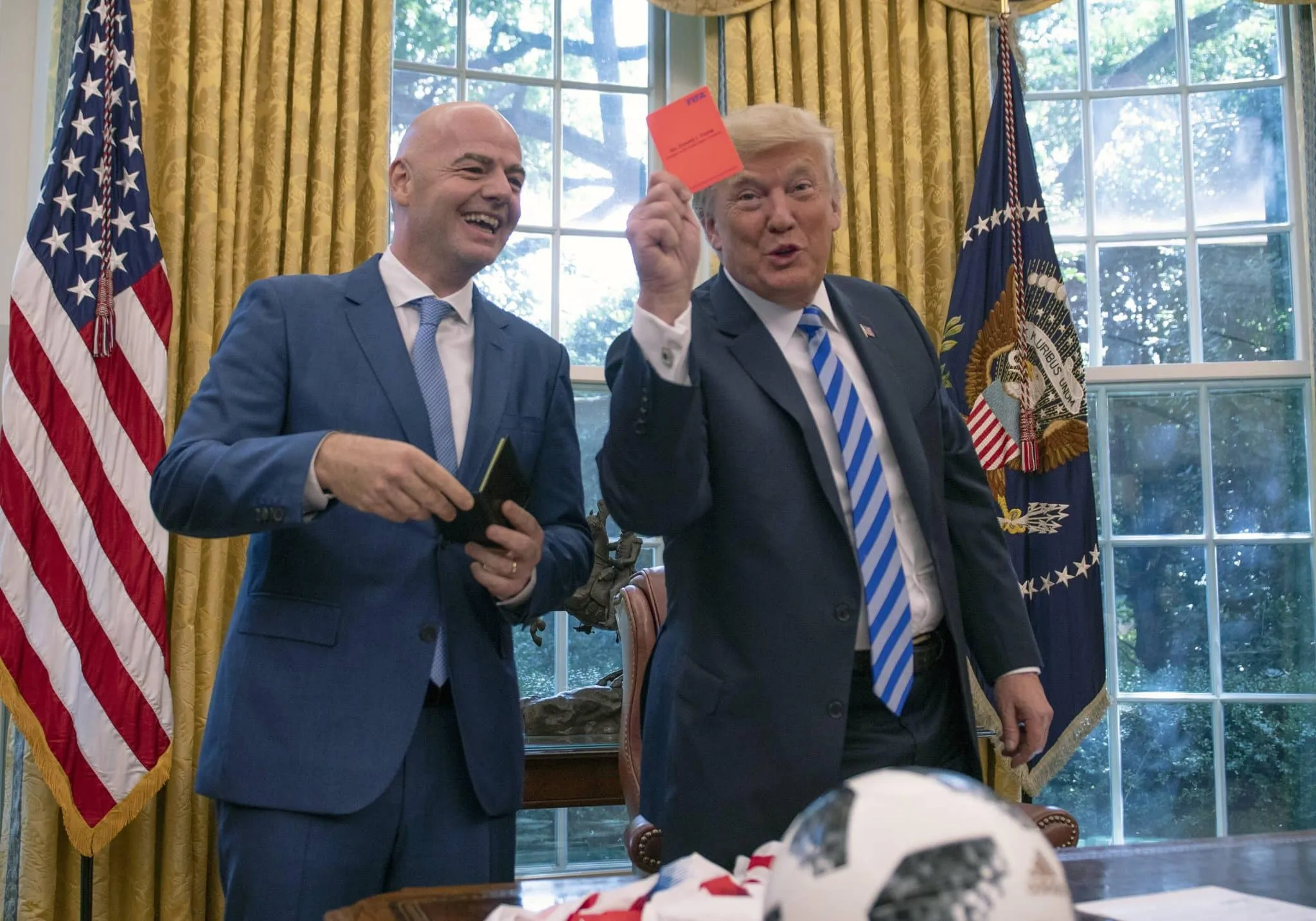 Trump pode mudar sedes da Copa do Mundo? O que &eacute; verdade sobre as amea&ccedil;as do presidente dos EUA
