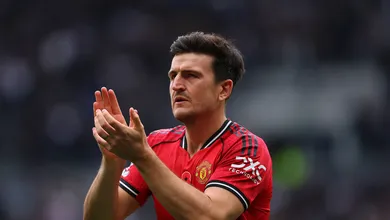 &lsquo;Nunca foi reconhecido como merecia&rsquo;: Maguire aponta t&eacute;cnico subestimado no Manchester United
