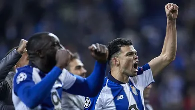 O Porto mostrou quem mandava no Drag&atilde;o, dominou a Roma e fez por merecer a classifica&ccedil;&atilde;o