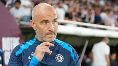 Chelsea liga alerta com derrota na Conference e escancara problema cr&ocirc;nico