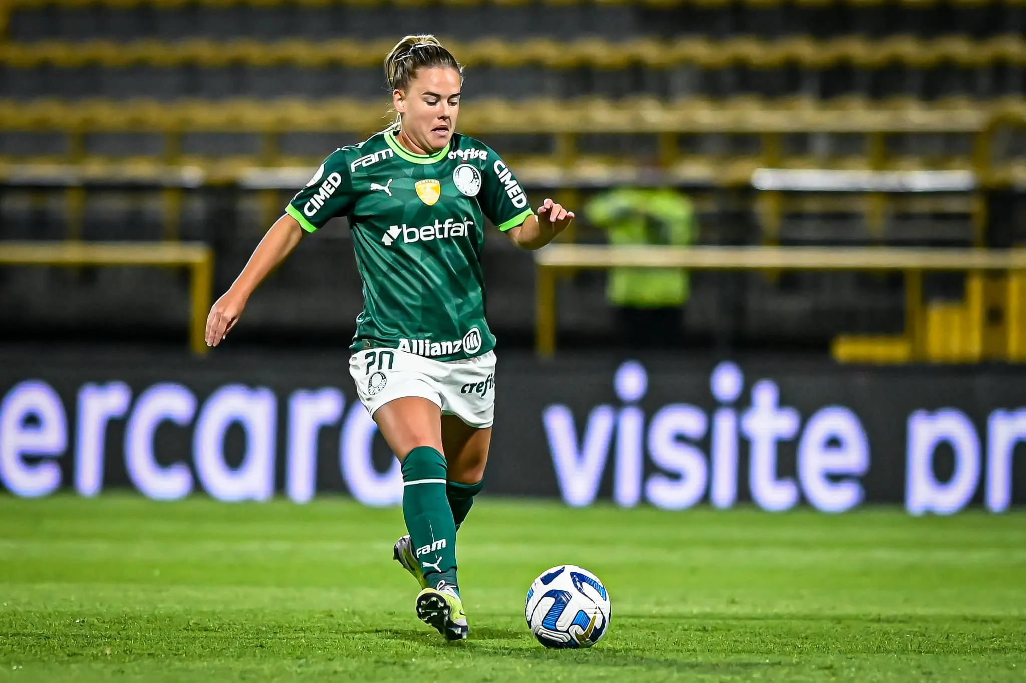 Andressinha rompe ligamento do joelho e desfalca Palmeiras na final da Libertadores Feminina