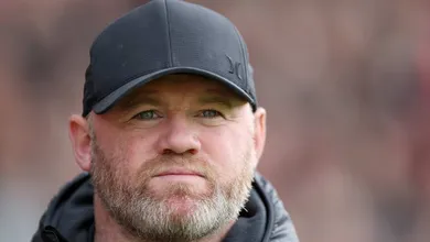 Rooney acredita que jogadores do Manchester United est&atilde;o fazendo corpo mole