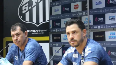 Santos: Carille defende Giuliano ap&oacute;s fala sobre Miguelito: &lsquo;Para que lado ir?&rsquo;