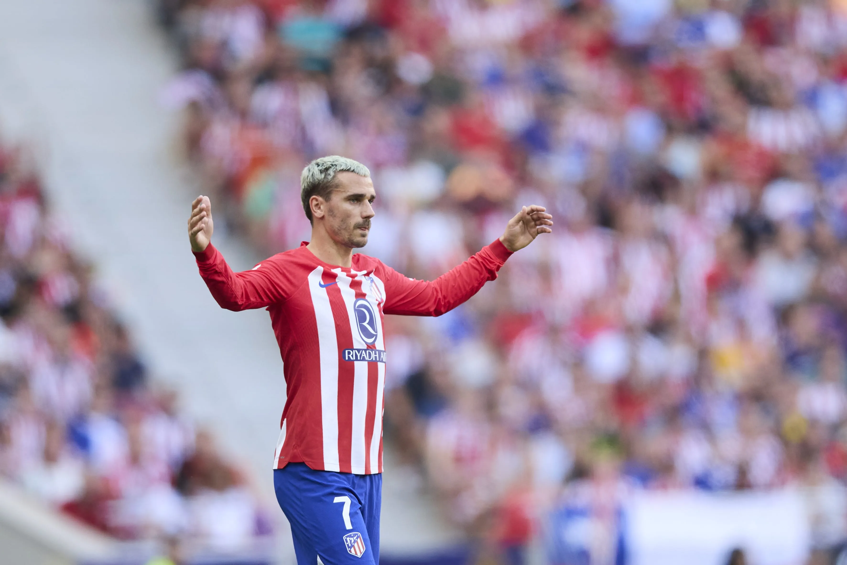 Griezmann decide contra a Real Sociedad e mant&eacute;m embalo do Atl&eacute;tico de Madrid