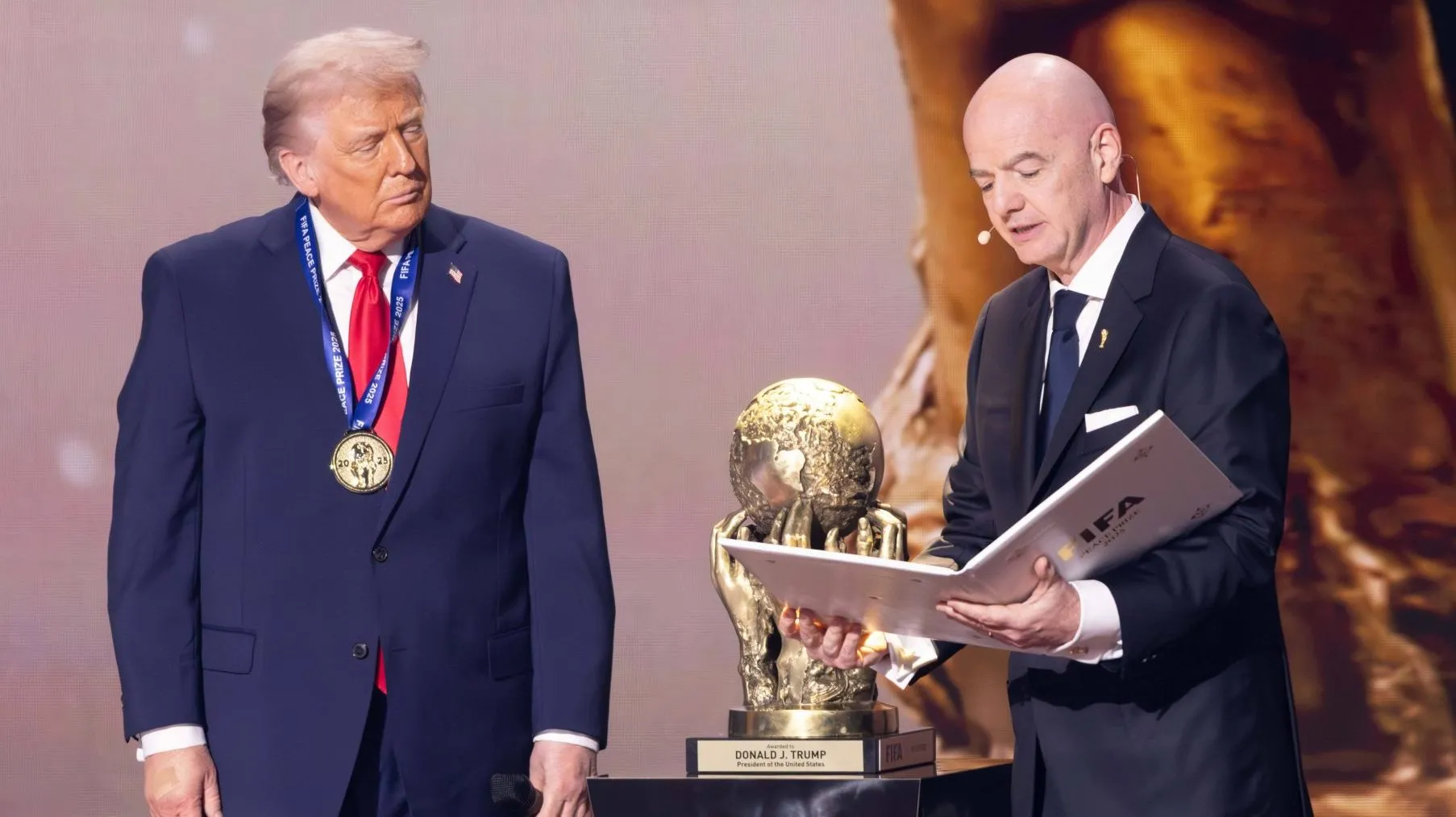 &lsquo;Queremos que o Pr&ecirc;mio da Paz da Fifa seja abolido&rsquo;