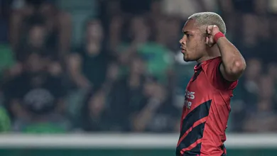 Vitor Roque mostra mais um motivo para justificar os milh&otilde;es investidos pelo Barcelona