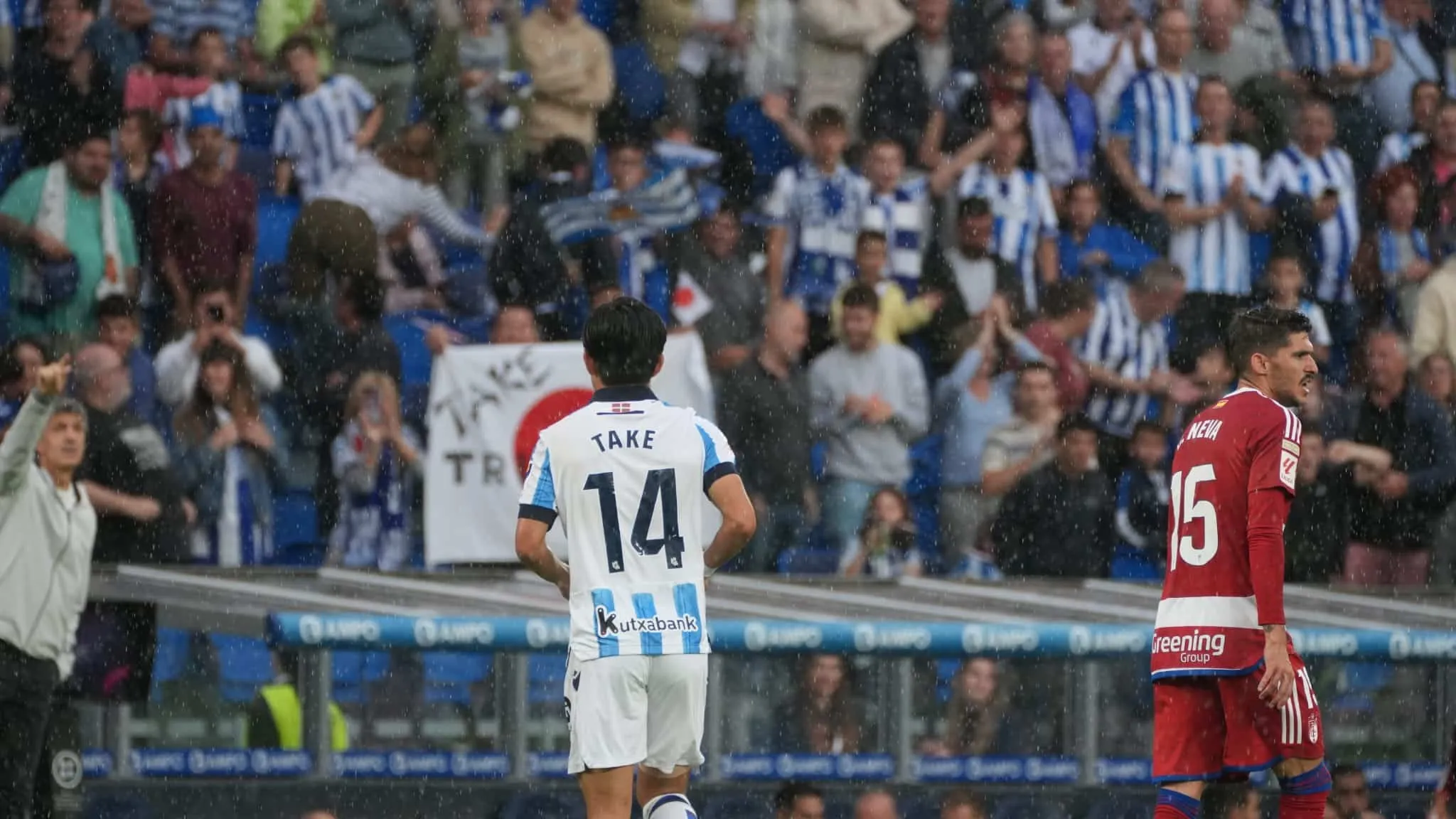 Ningu&eacute;m dava nada, mas Real Sociedad e Granada fizeram divertido jogo de 8 gols