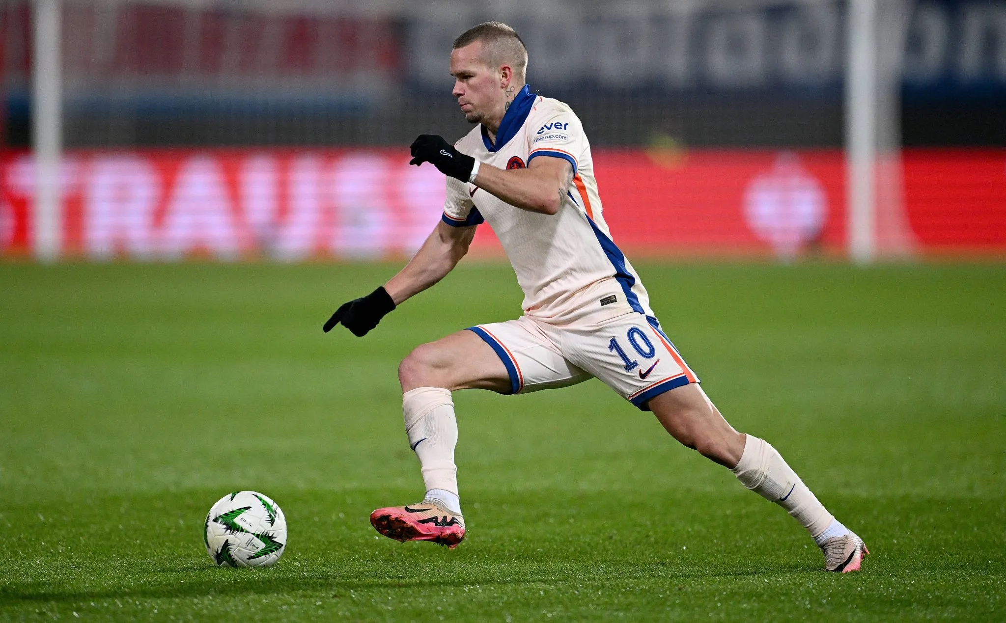 Mudryk, atacante do Chelsea