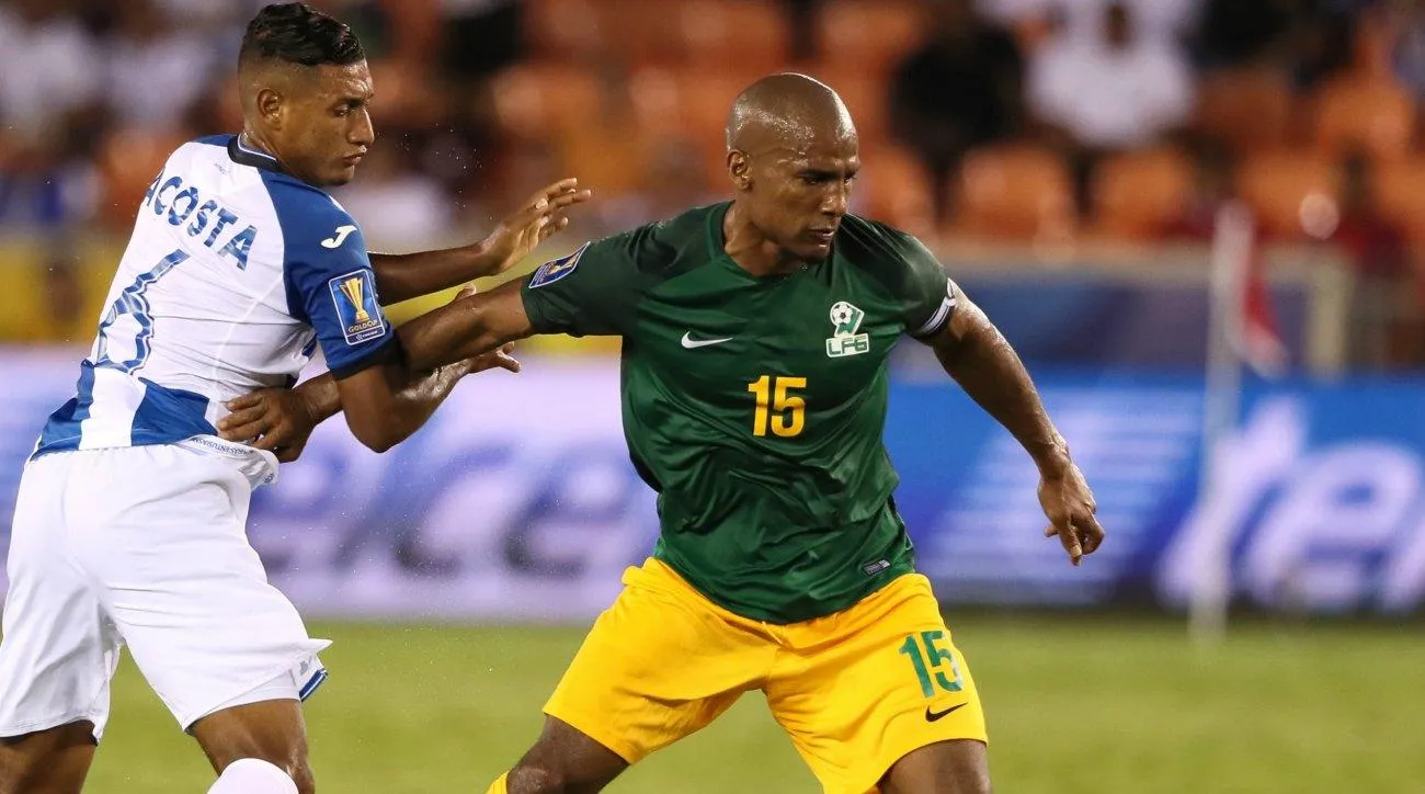 Mesmo sabendo dos riscos, Guiana Francesa quebra regra e escala Malouda na Copa Ouro